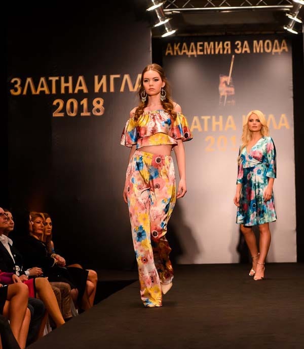 ТАНЯ ЯН: ОБЛЕКЛОТО Е ИНСТРУМЕНТ, КОЙТО НИ ПОМАГА ДА СЛЕДВАМЕ И ПОСТИГАМЕ МЕЧТИТЕ СИ, А КОДЪТ Е – ИНДИВИДУАЛНОСТ